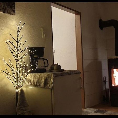 Lovely 1-Bed Apartment In Koblenz Koblenz  Buitenkant foto