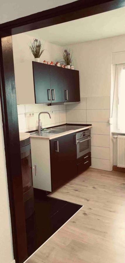 Lovely 1-Bed Apartment In Koblenz Koblenz  Buitenkant foto