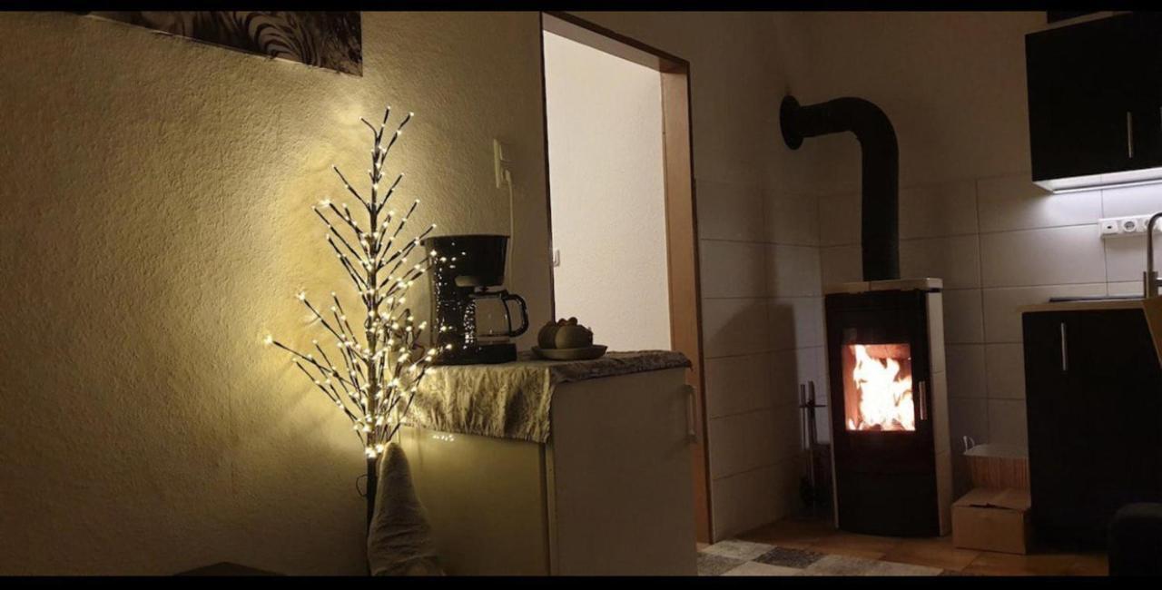 Lovely 1-Bed Apartment In Koblenz Koblenz  Buitenkant foto